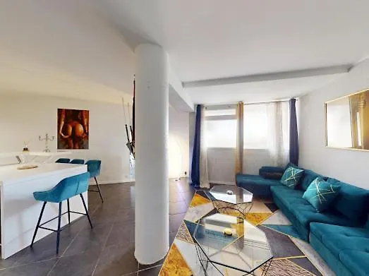 Le Donjon Port Nature 5 Village Naturiste Cap D'agde